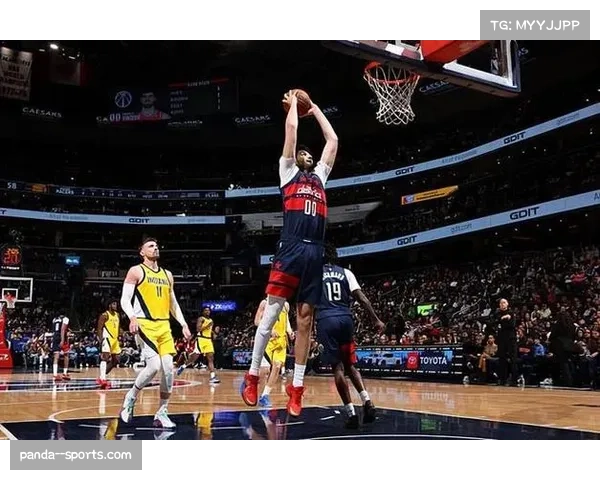 亚历克斯萨尔腿筋伤势继续休战 奇才内线防守与天赋展示受阻